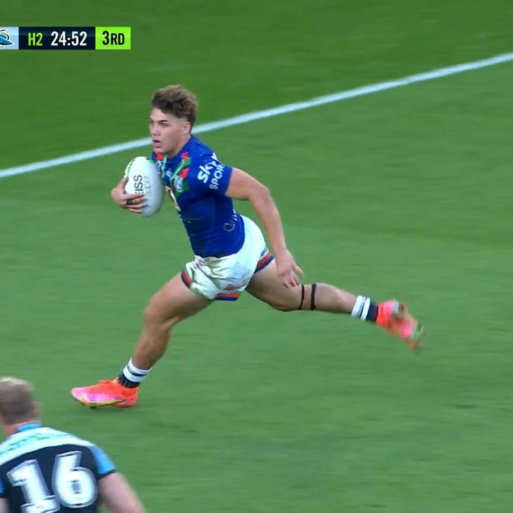 Brilliant Curran offload lays on another try for Walsh