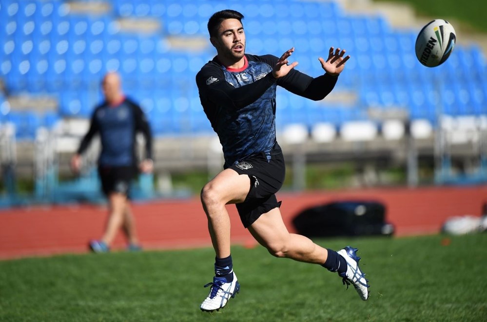 Vodafone Warriors halfback Shaun Johnson tuning up for his 80th NRL appearance on Sunday. Image | www.photosport.co.nz