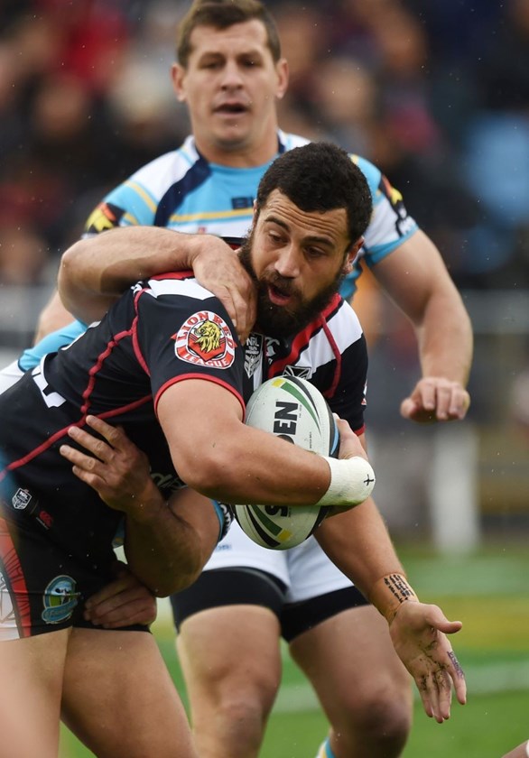 Ben Matulino. Vodafone Warriors v Gold Coast Titans. NRL Rugby League. Mt Smart Stadium, Auckland, New Zealand. Sunday 31 August 2014. Photo: Andrew Cornaga/www.Photosport.co.nz
