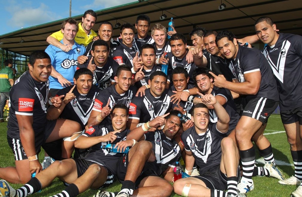 The Junior Kiwis celebrate their famous 36-20 win over the Junior Kangaroos in Rotorua in 2010. Image | www.photosport.co.nz