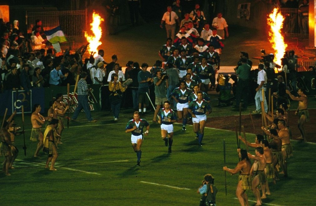 Dean Bell leads the players onto the field, Winfield Cup, Warriors opening match, Auckland Warriors v Brisbane Broncos, Friday 10 March 1995. Photo: PHOTOSPORT