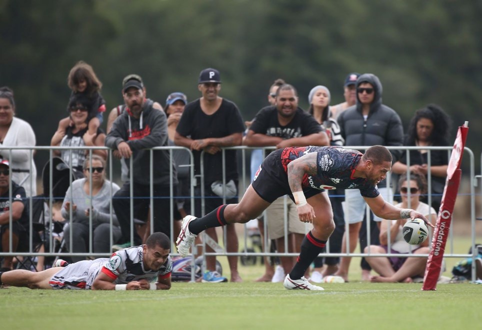 Manu Vatuvei scores  during the Warriors NRL v Warriors NSW Cup Trial Match,  held at Bruce Pulman Park in Papakura, South Auckland  on 21 February 2015. .Credit; Peter Meecham/ www.photosport.co.nz
