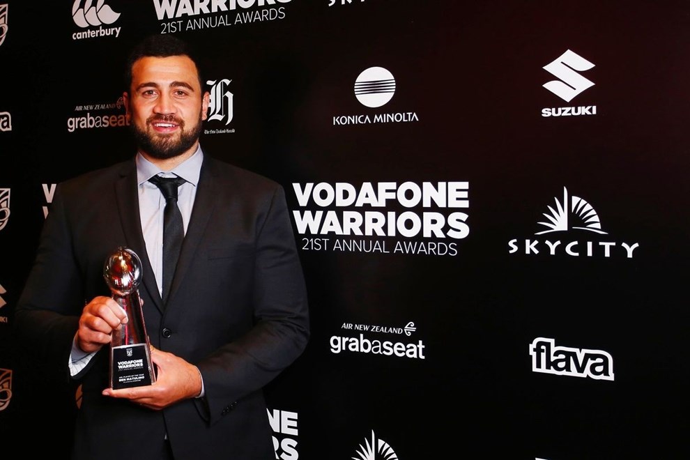 Ben Matulino, NRL Player of the Year. Vodafone Warriors 21st Annual Awards, Sky City Auckland, Tuesday 15th September 2015. Photo: Shane Wenzlick / www.photosport.nz