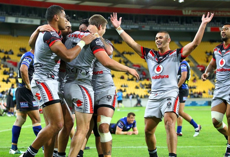 Warriors players celebrate a 2nd try to Blake Ayshford during the Round 7 NRL match, Canterbury-Bankstown Bulldogs v Vodafone Warriors at Westpac Stadium, Wellington. 16th April 2016. Copyright Photo.: Grant Down / www.photosport.nz