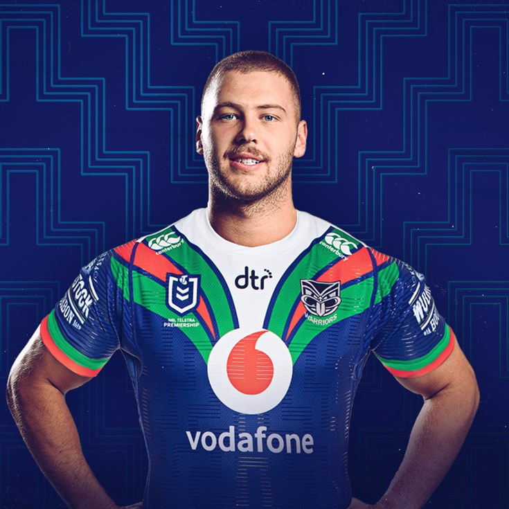 Sironen signs with Vodafone Warriors until 2023