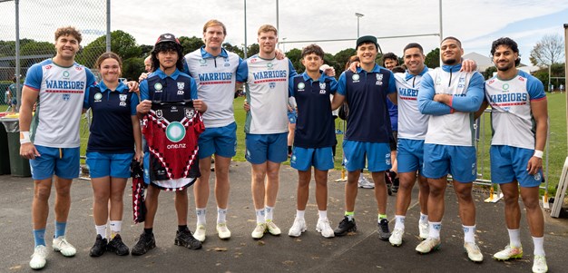Students representing club at Indigenous Youth Summit