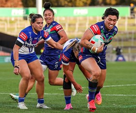 Live Blog: Warriors launch campaign with emphatic win