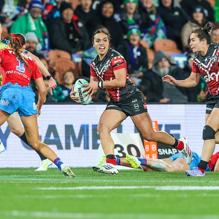 Live Blog: Ikenasio hat-trick carries Warriors to fourth win