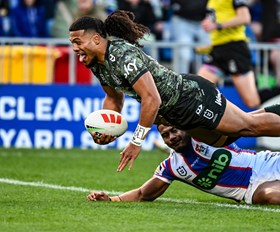 Live Blog: Topping 40 points again in rock 'n' roll showdown