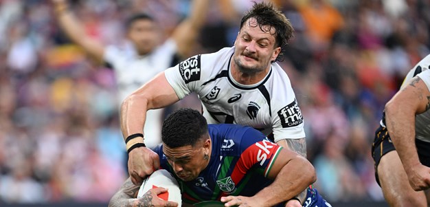 Match Moment #2: Clark powers up for fourth try of season