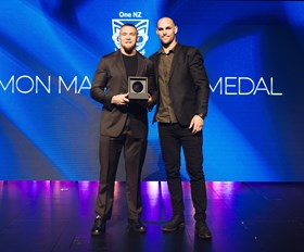 Fisher-Harris lauded as Simon Mannering Medallist