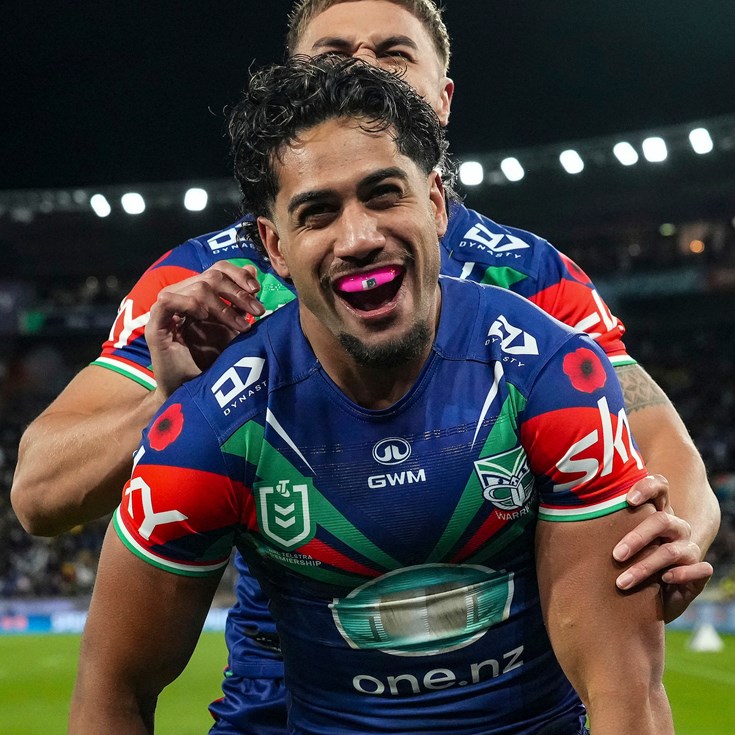 Match Moment #1: Khan-Pereira with opening strike