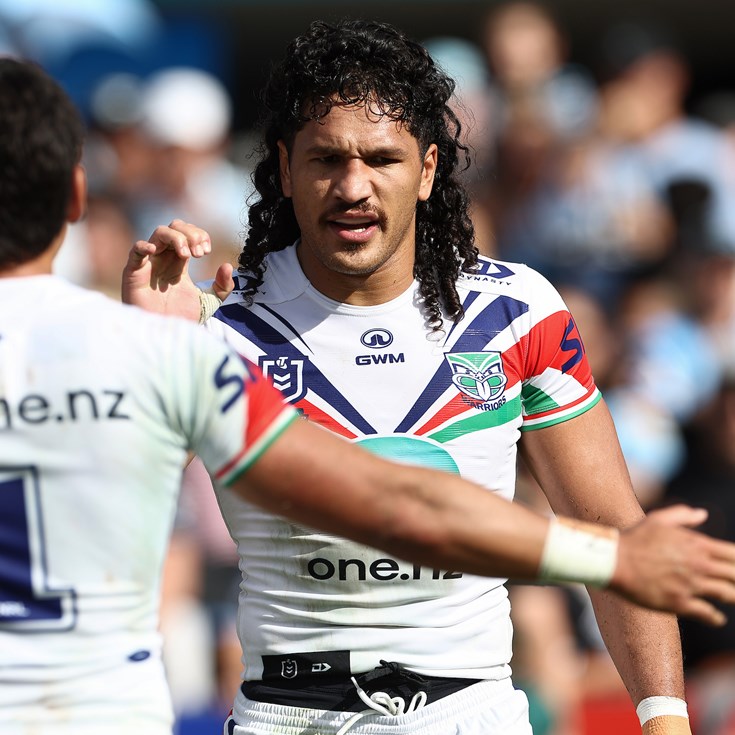 Live Blog: DWZ scores hat-trick but Sharks in control