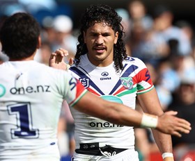Live Blog: DWZ's hat-trick to no avail as Sharks prevail