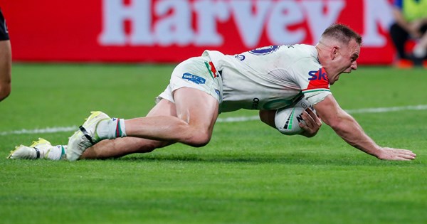 Warriors’ four-game streak secures second spot as Webster backs under-fire halves