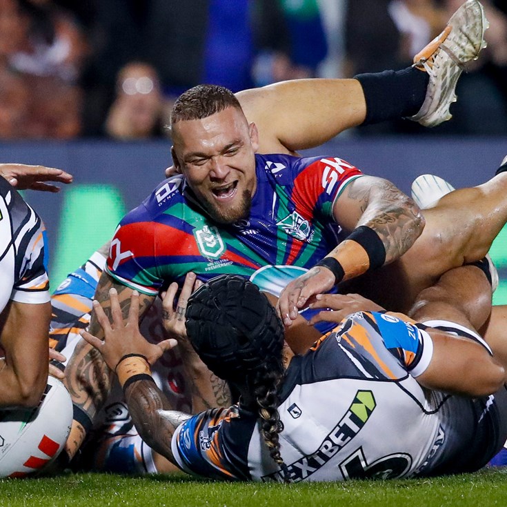 Live Blog: JFH, AKP, Leiataua tries open up 14-0 lead