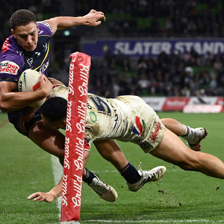 Match Moment #7: Tuivasa-Sheck sends Warbrick flying