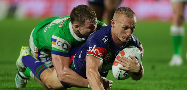 Match Moment #7: Clark's freakish assist for Boyd's try